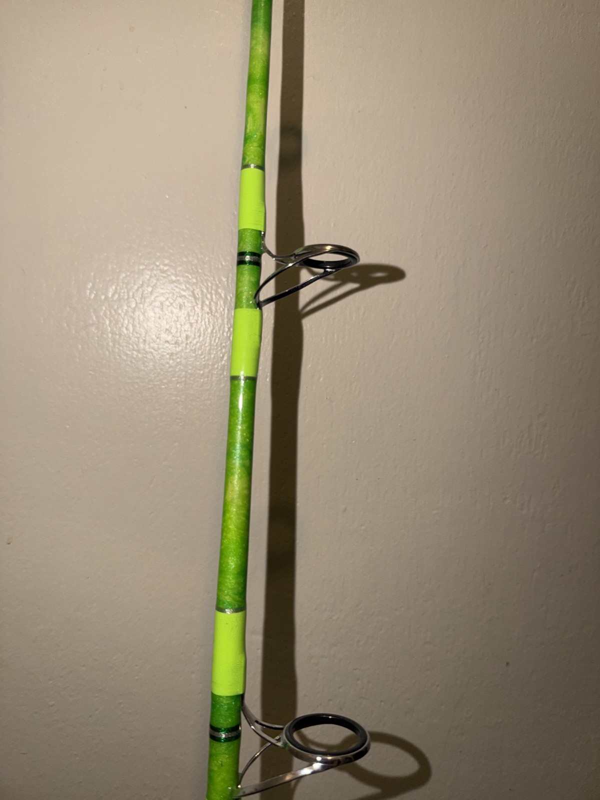 CUSTOM SPINNING ROD GREEN LIME SPARKLE MARBLE 20-40 LB 7′ NEW