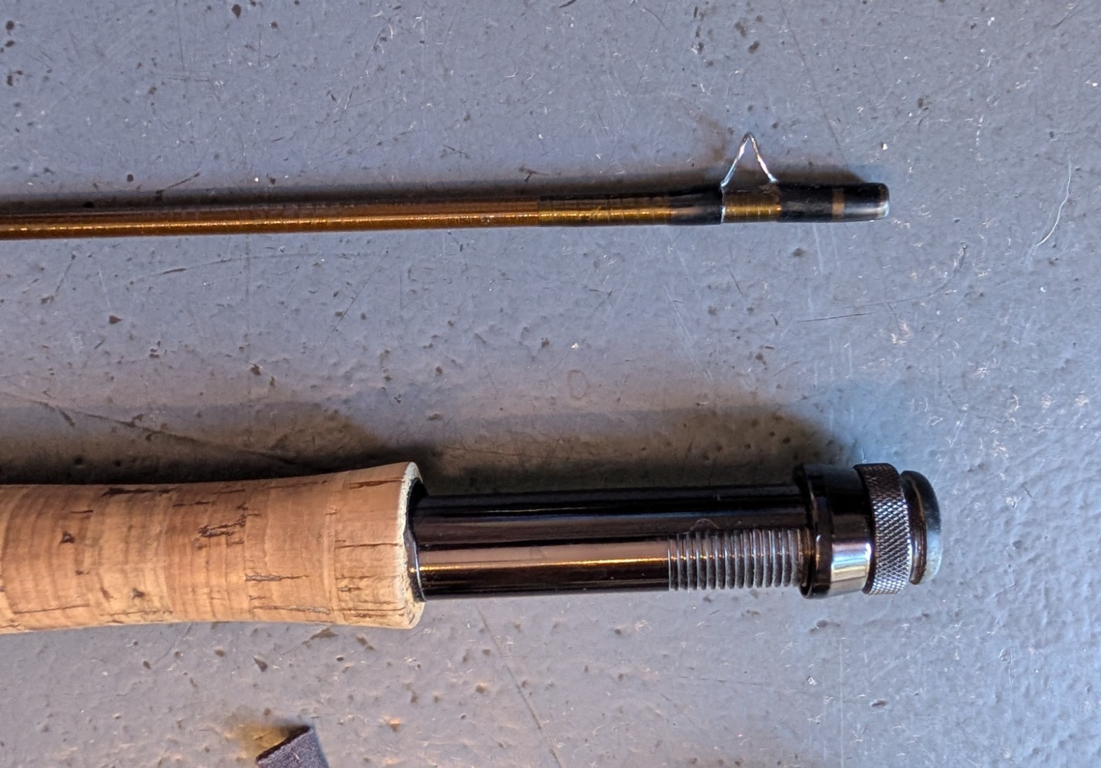 Sage Graphite II GFL 590 DS Fly Rod, 9 FT, 5 WT, 2 PC, Original Sock and Tube