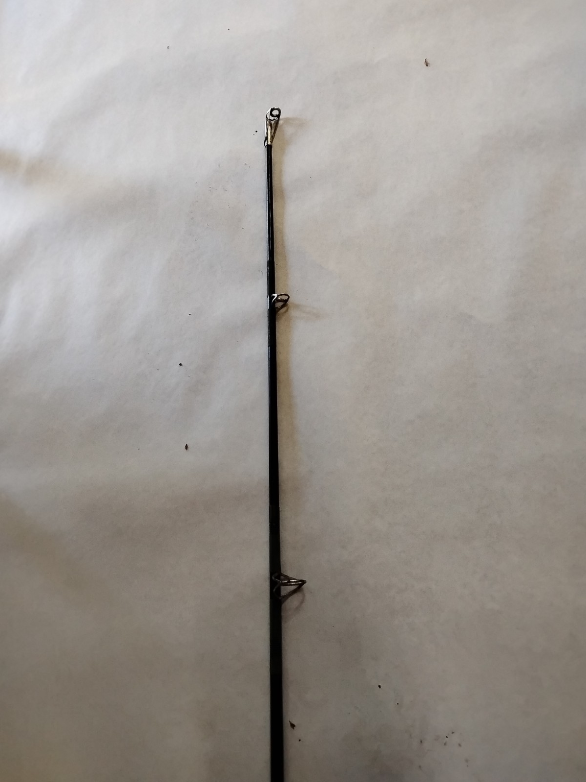 One Piece 6′ 4″ 20-50 Lb Heavy Duty Rod