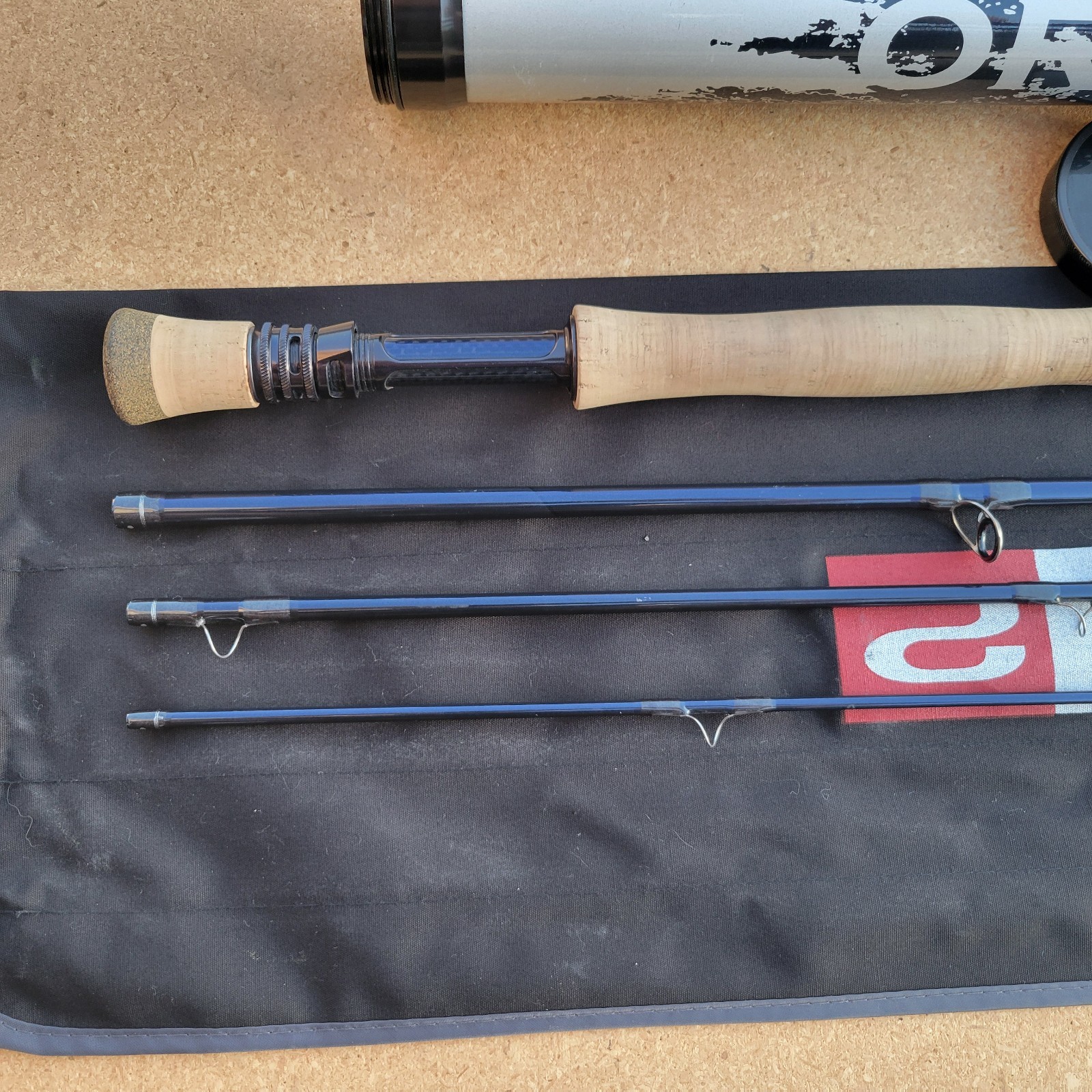 Orvis Helios 2 (H2) 10′ 7wt Tip Flex Steelhead and Salmon Fly Fishing Rod w Tube