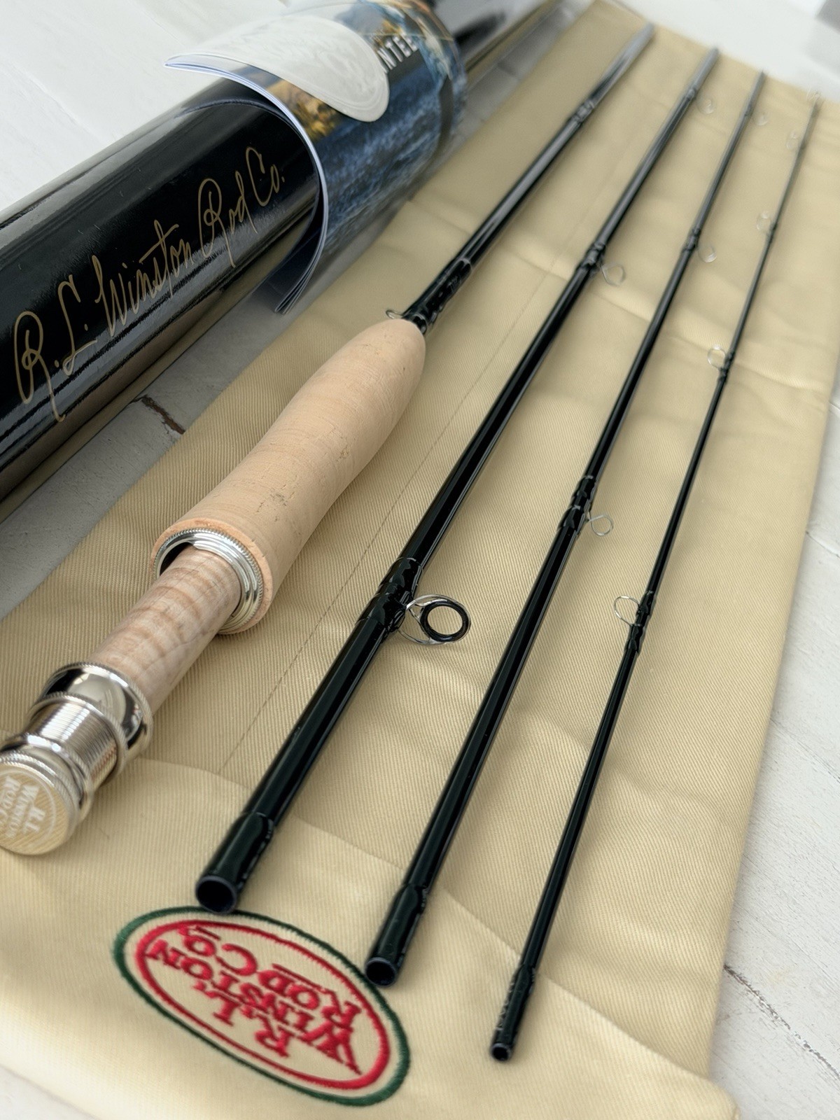 **BEAUTIFUL** 🔥 R L WINSTON PURE 5wt. 9’ft. 4pc FlyRod!! 🔥~NEW~🔥