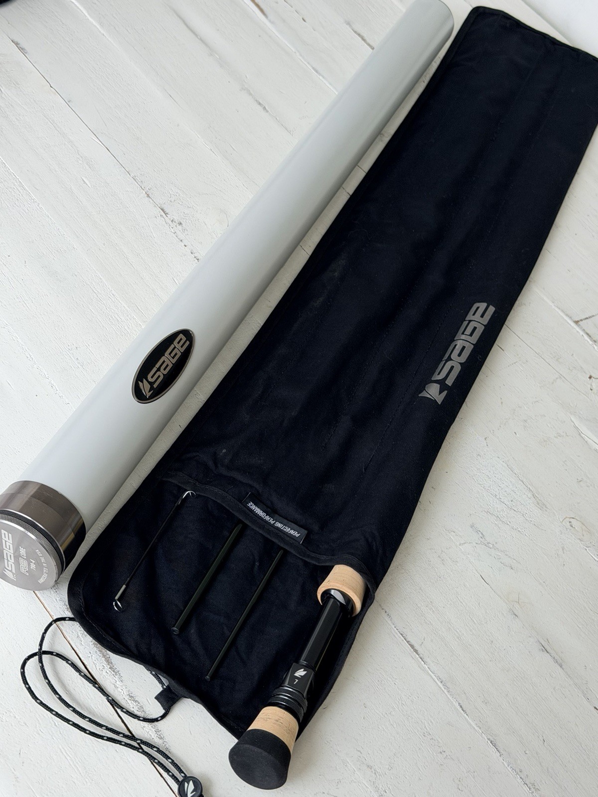 **BEAUTIFUL** 🔥 SAGE R8 Core 7wt 9’ft FlyRod!!🔥~LEGENDARY~🔥