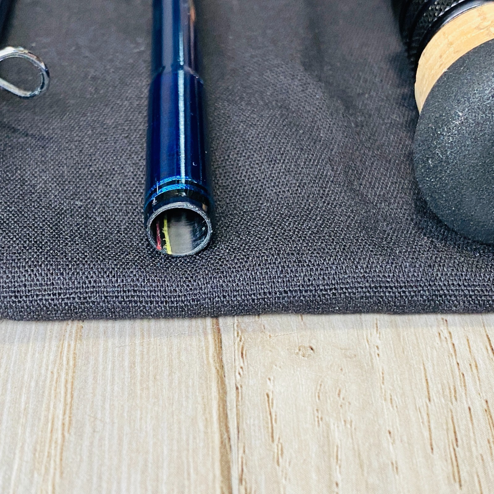 SAGE Xi3 690-4 6wt 9’0″ Salt Water Fly Rod w/Tube sock [Excellent]