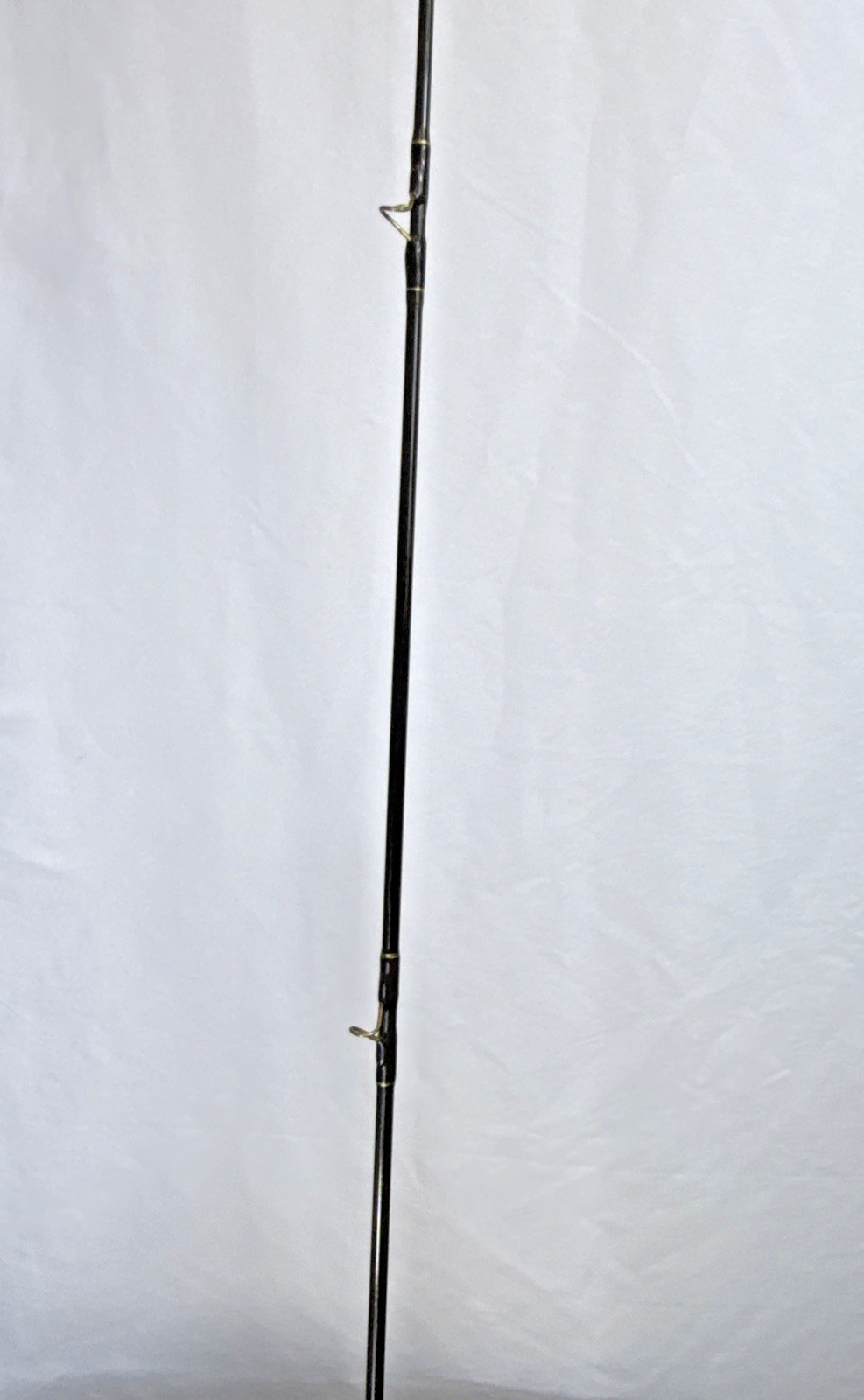 Vintage Golden Falcon Fly Fishing Rod Graphite FL702 7′ AFTMA 5-6 2-Piece Brown