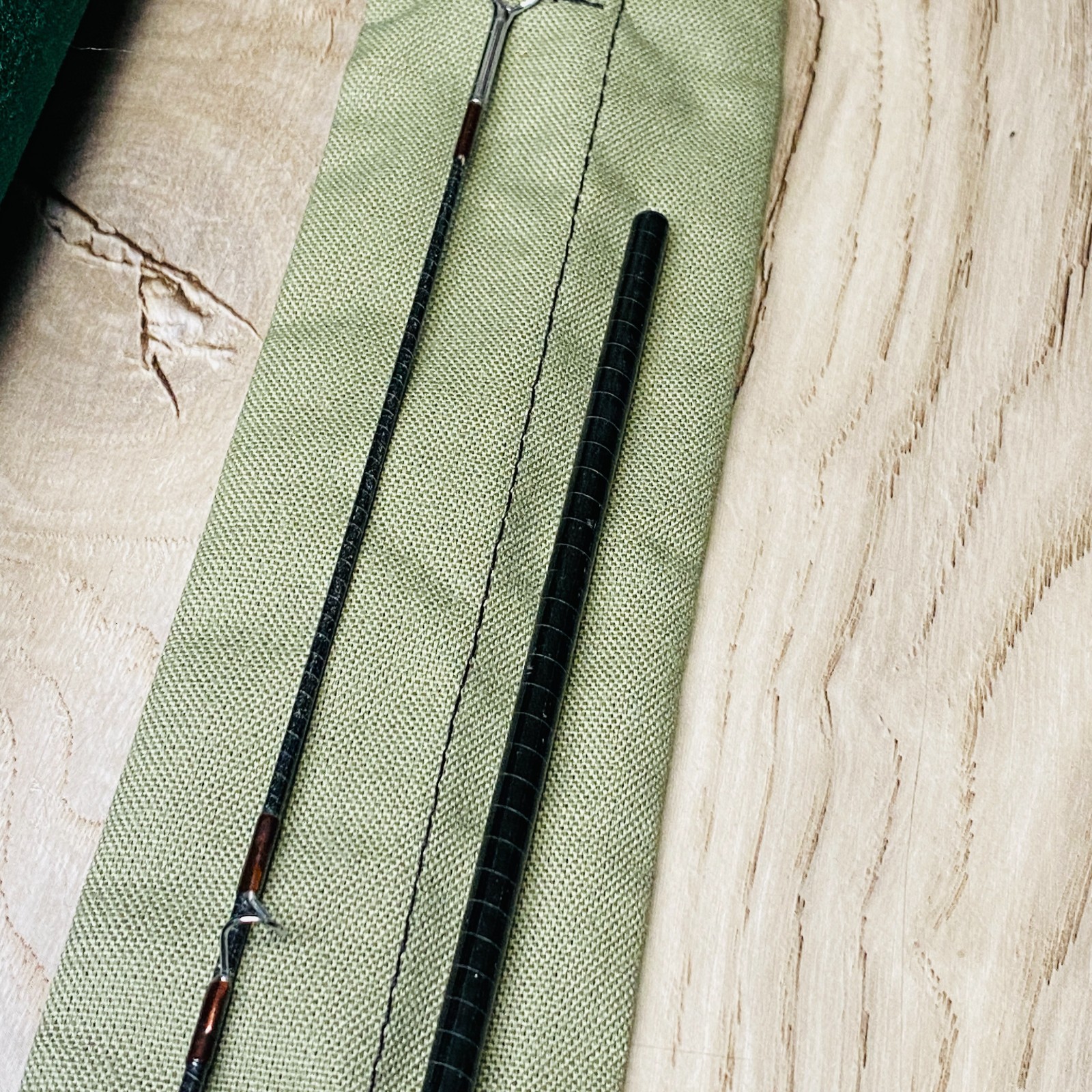 Orvis Superfine Seven Eleven 7’11” 4wt Fly rod w/Tube Socks 1296