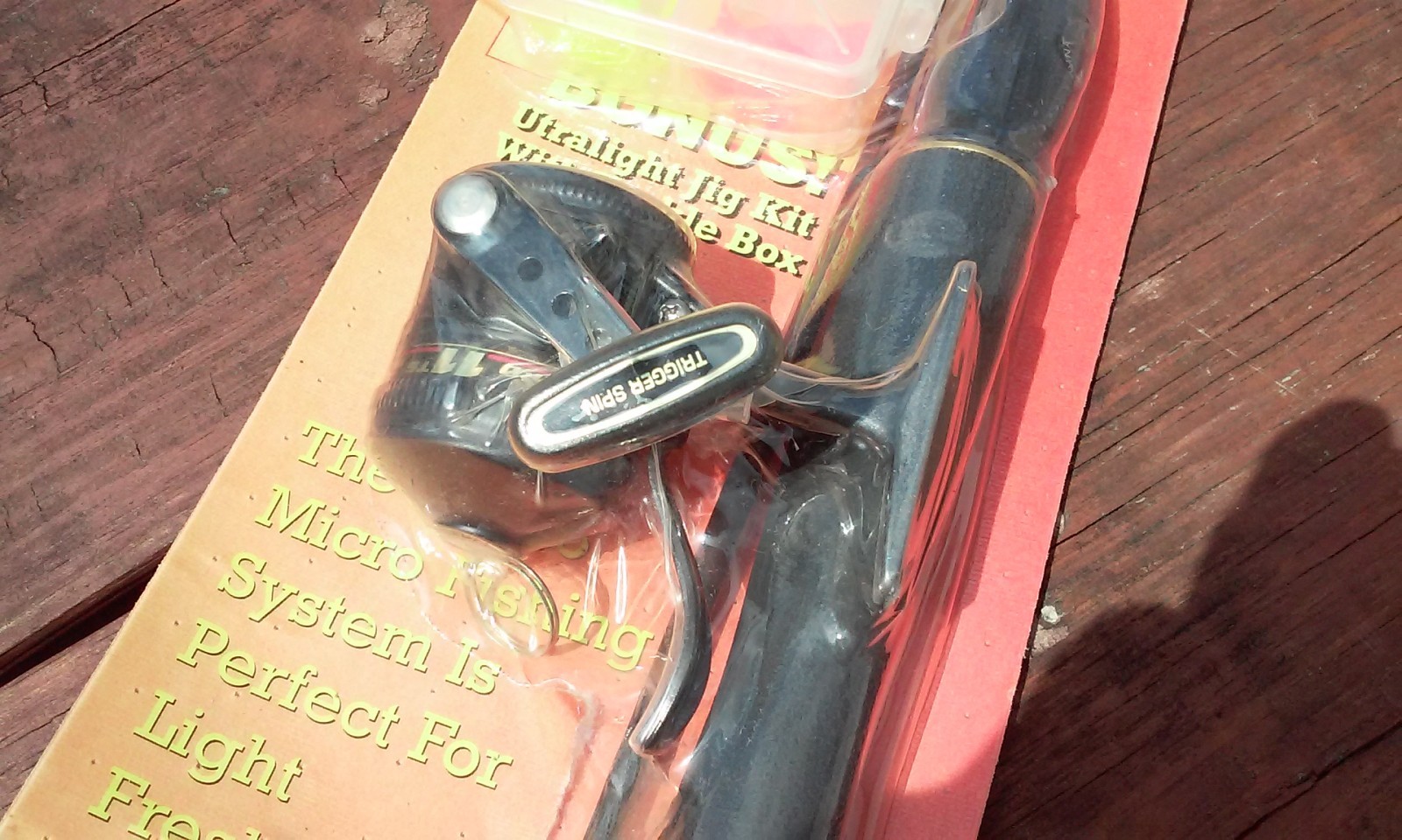 Vtg ZEBCO Triggercast Combo 4″ 6″Ultralight FISHING Rod/Reel MZ1000 Jig Kit 2000