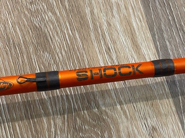 Berkley Lightning Rod Shock BCSHK601M 6′ 1 Pc Med Fast 8-17 ib Line Casting Rod