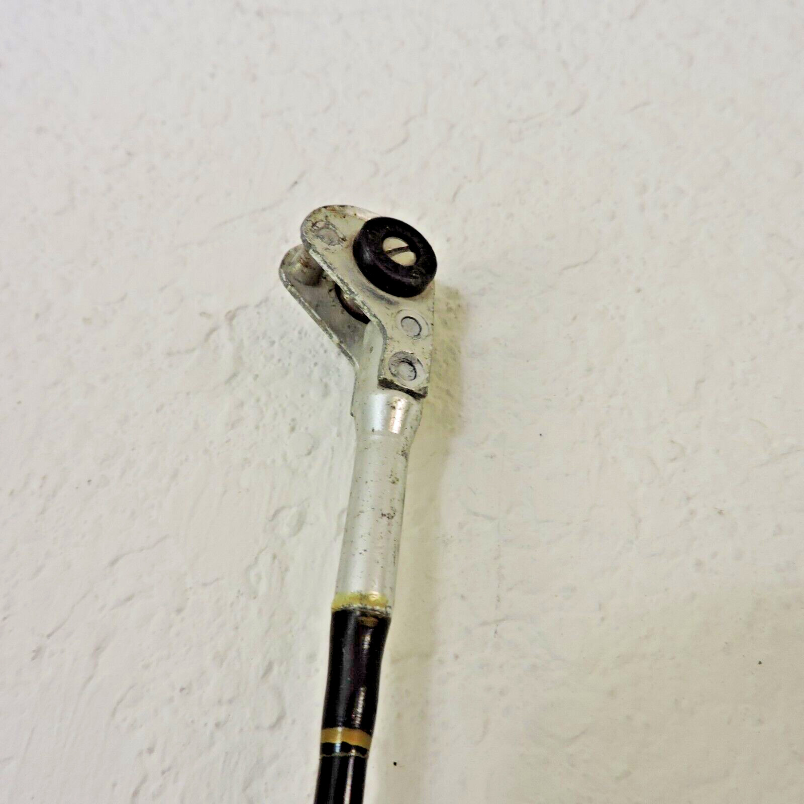 Shakespeare Tidewater TW 66 3/0 F 6’6″ Medium 20-40 lb Line Rod
