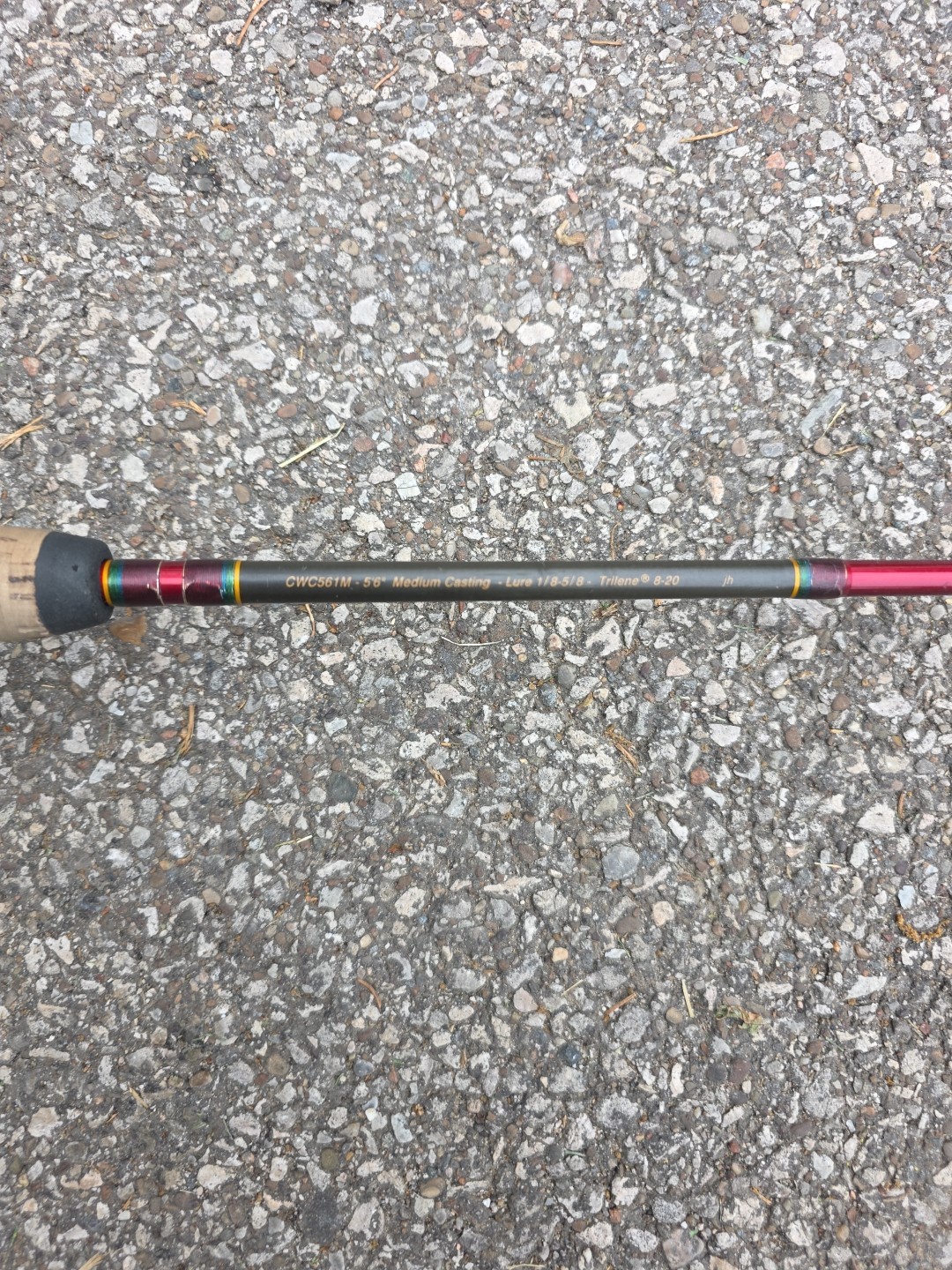 Berkley Cherrywood Graphite CWC561M 5′ 6″ Medium Action 1-Piece Casting Rod.