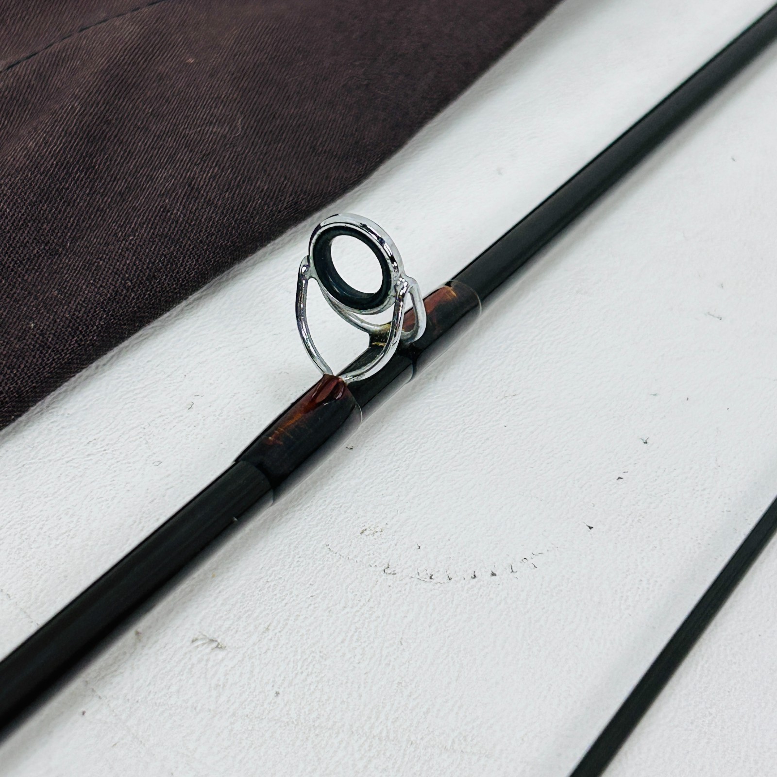 Sage 890RPL Graphite III 9 Ft 8 wt 3.5 Oz 2 Pc Graphite Flyrod