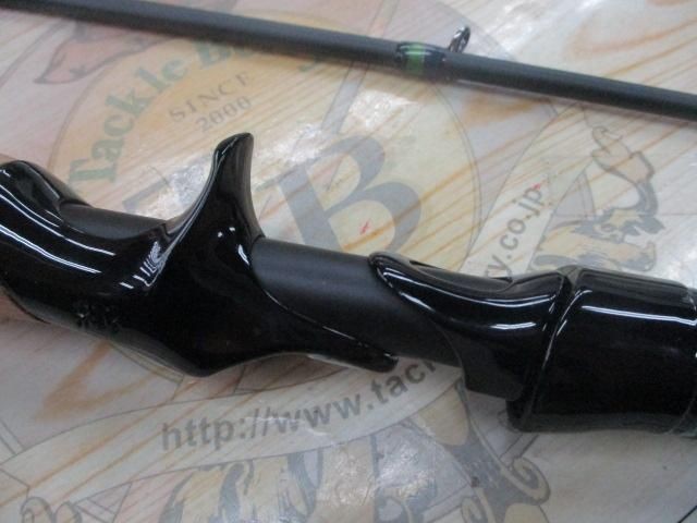 Megabass Orochi X10 F4 & 12-611XT 2P SUPER ELSEIL Bass Rod Used