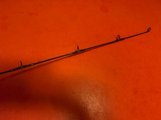 CUSTOM BUILT GLOOMIS 7 FOOT 6 INCH 12 TO 25 POUND CLASS BAITCASTING FISHING ROD