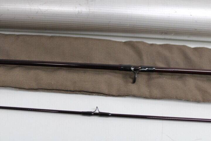 Cabela’s Boulder Creek Fly Rod WITH HARD CASE 8′ 6” 5 WT 2-PIECE