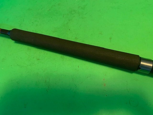 VINTAGE SABRE CALIFORNIAN 5 FOOT 6 INCH 30 TO 80 POUND RATED TROLLING FISHING RO