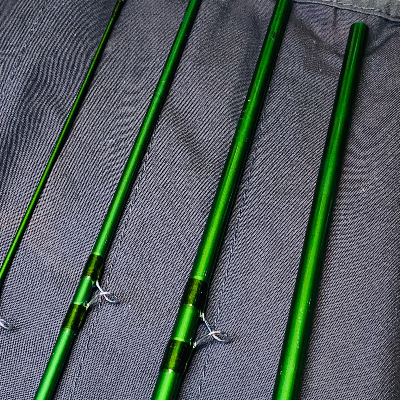 [Beautiful] Sage Accel 6126-4 6WT 12’6″ Fly fishing rod w/Tube Socks