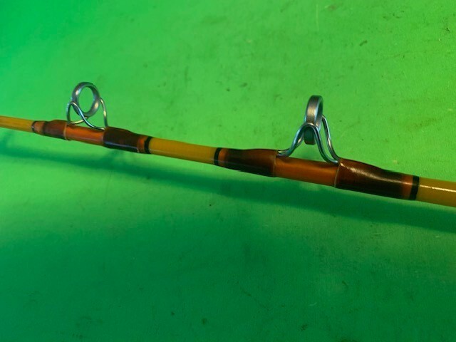 VINTAGE SABRE CALIFORNIAN 5 FOOT 6 INCH 30 TO 80 POUND RATED TROLLING FISHING RO