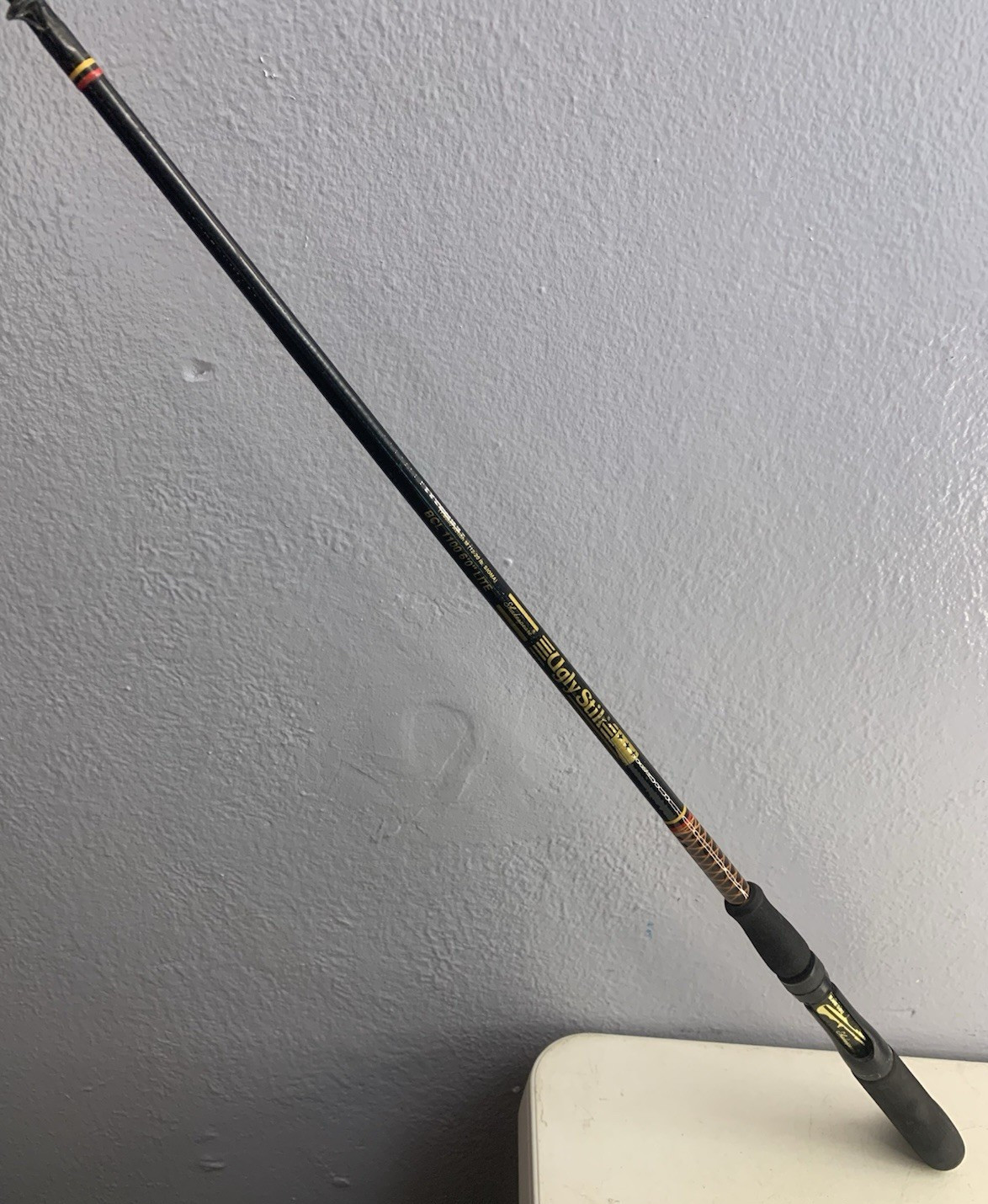 Vintage Ugly Stik Baitcasting Rod BCL 1100 6 ft Medium Action 1 Piece 12-20 Lb.