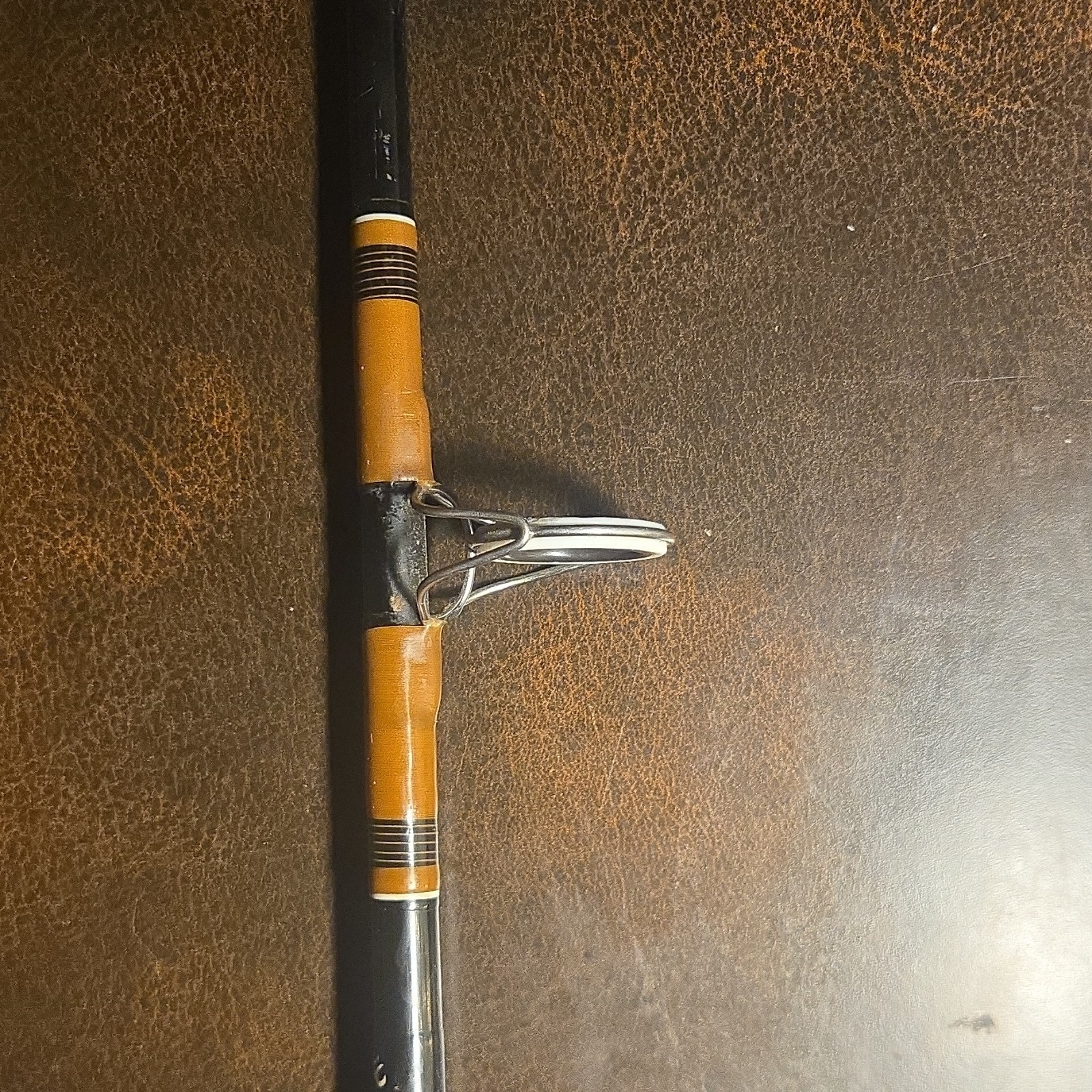 Black Fishing Rod 1-Piece Full Grip EVA Handle 4 Metal Guides Unisex Adults