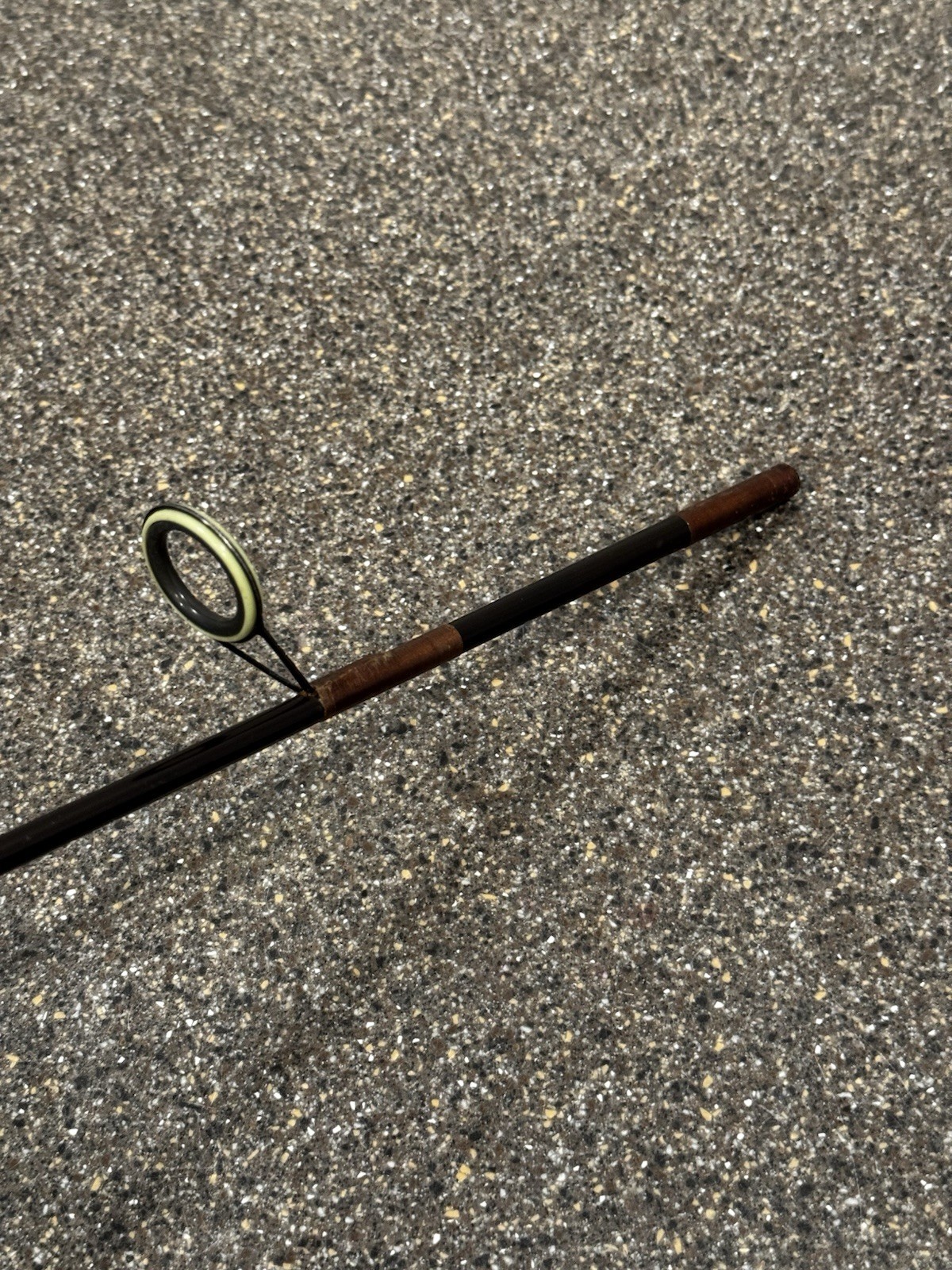 Vtg RARE Fenwick HMG GSH-1262F 10’6” 2Pc Graphite Spinning Rod Fuji USA 10.5’