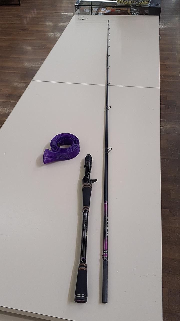GAMAKATSU LUXXE Avenge B68XXH-R Bass Fishing Rod 6’8″ 160g with Cover