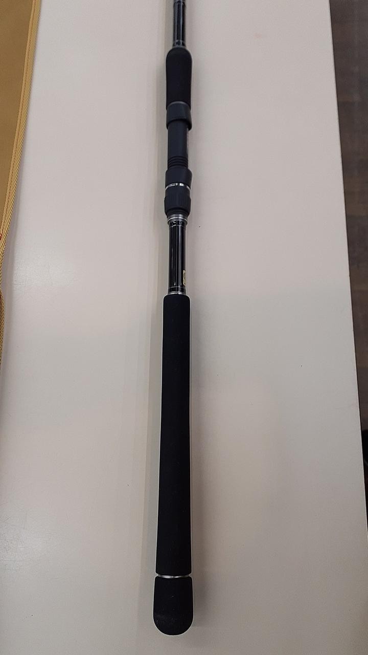 Gamakatsu Luxxe Coyote S100H Shore Jigging Rod 305cm (120in), 40-65g, 2-piece