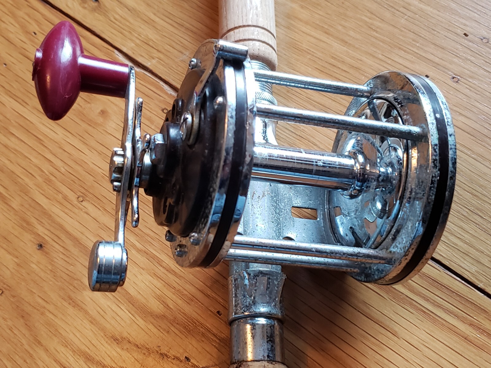 Fishing Reel, Hurricane 340 + Shakespeare SS191 Rod 6’0 Medium Heavy, USA