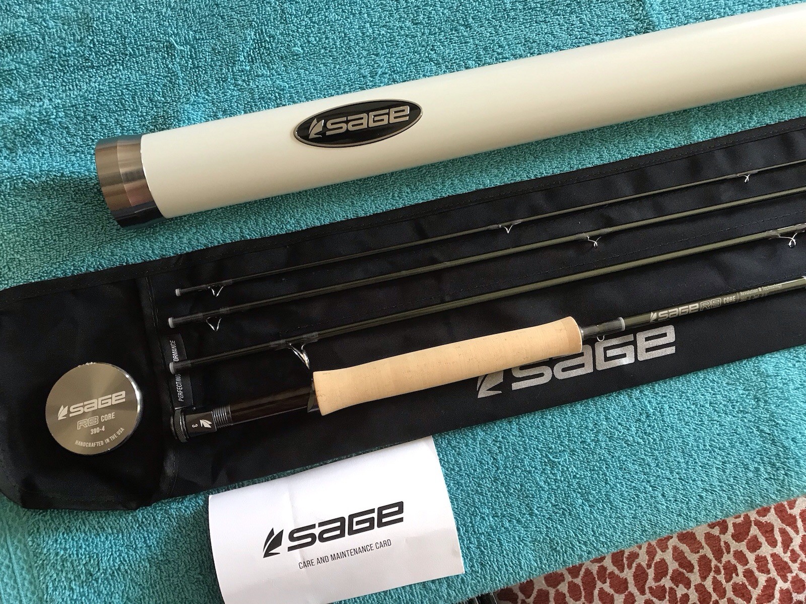 Sage R8 Core 390-4 Fly Rod Brand New