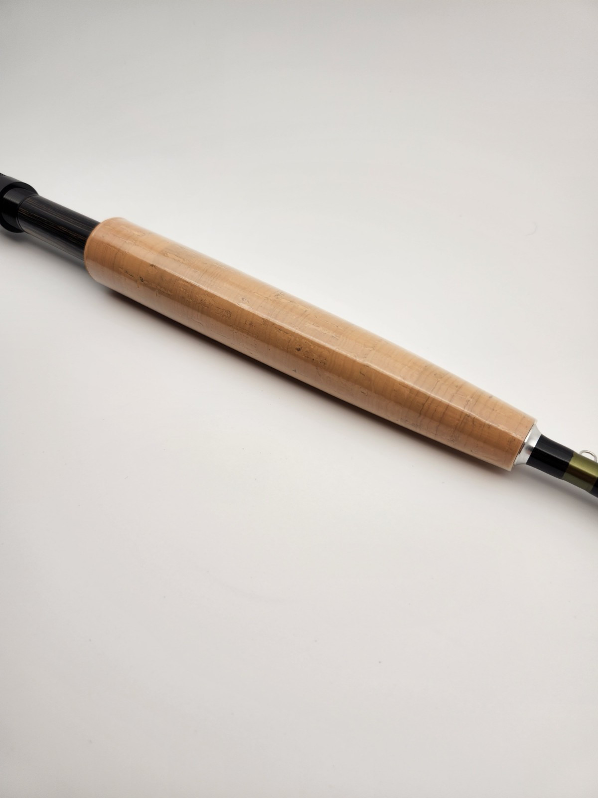 8′ 6″ 5wt Rocky Mountain Outfitters Fly Rod With 2 Tips, Sock, And Rod Tube
