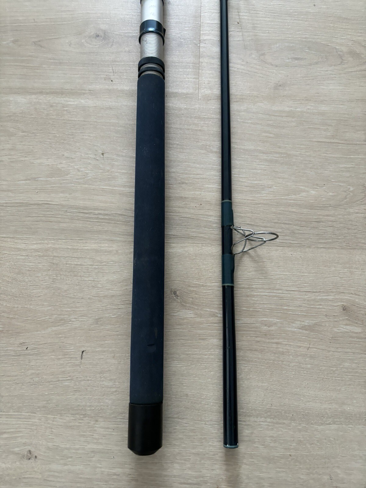 NEW Kunnan Model G-4404 Fishing Rod 10″ 305cm Medium Fast Taper Action NOS RARE