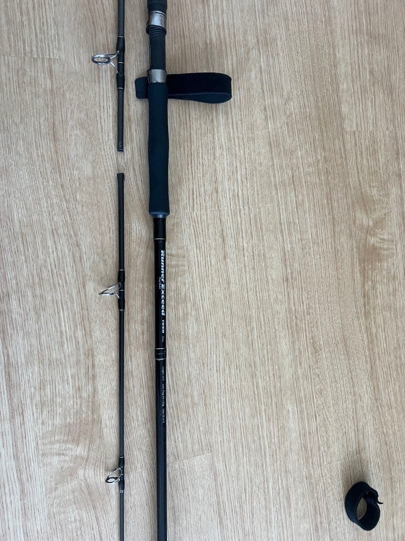 Fisher Runner Exceed 104H Nano Casting Rod Broken Tip Used for Parts