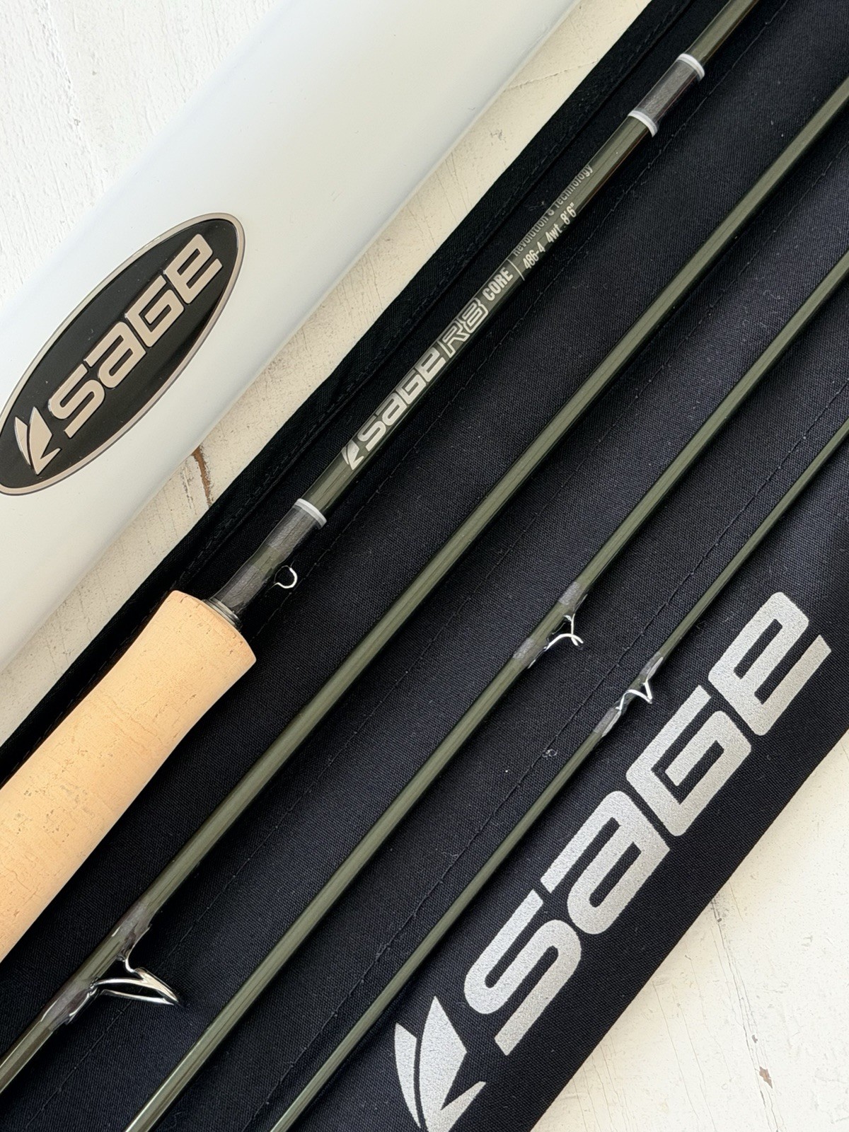 **BEAUTIFUL** 🔥 SAGE R8 Core 4wt. 8’6”in FlyRod!!🔥~LEGENDARY~🔥