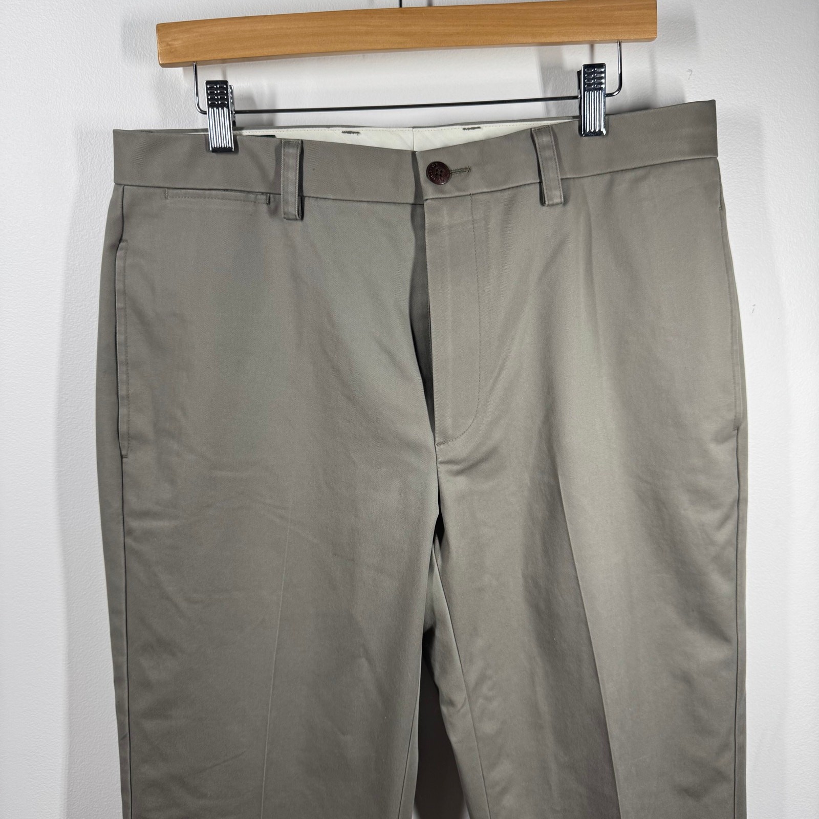 Orvis Pants Men 34X27 Beige Khaki NWT Trim Fit Trouser Cotton Career Spring Work