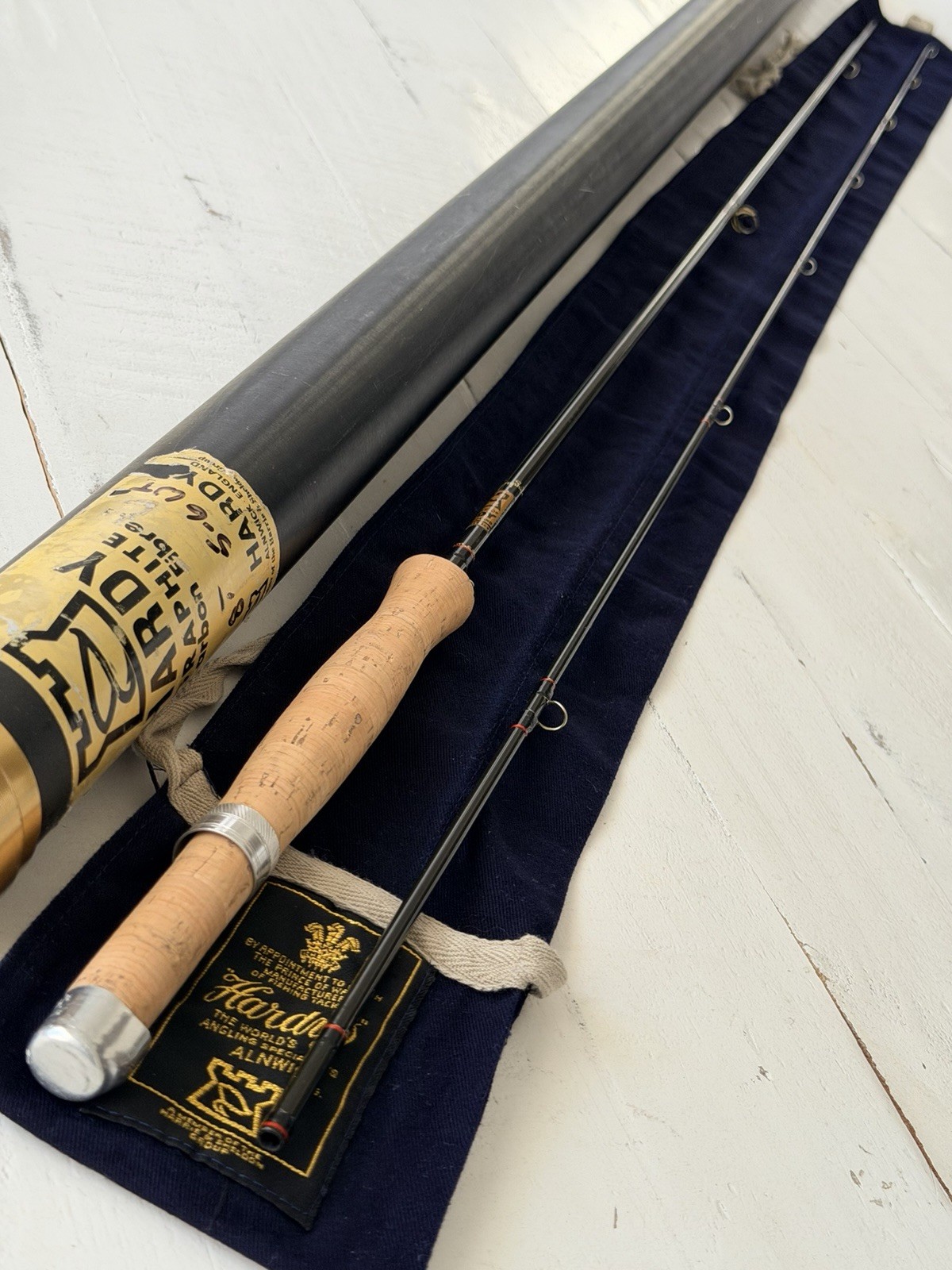 *BEAUTIFUL* *RARE* HOUSE OF HARDY ENGLAND # 5/6 8′ Graphite Carbon Fibre Rod🔥