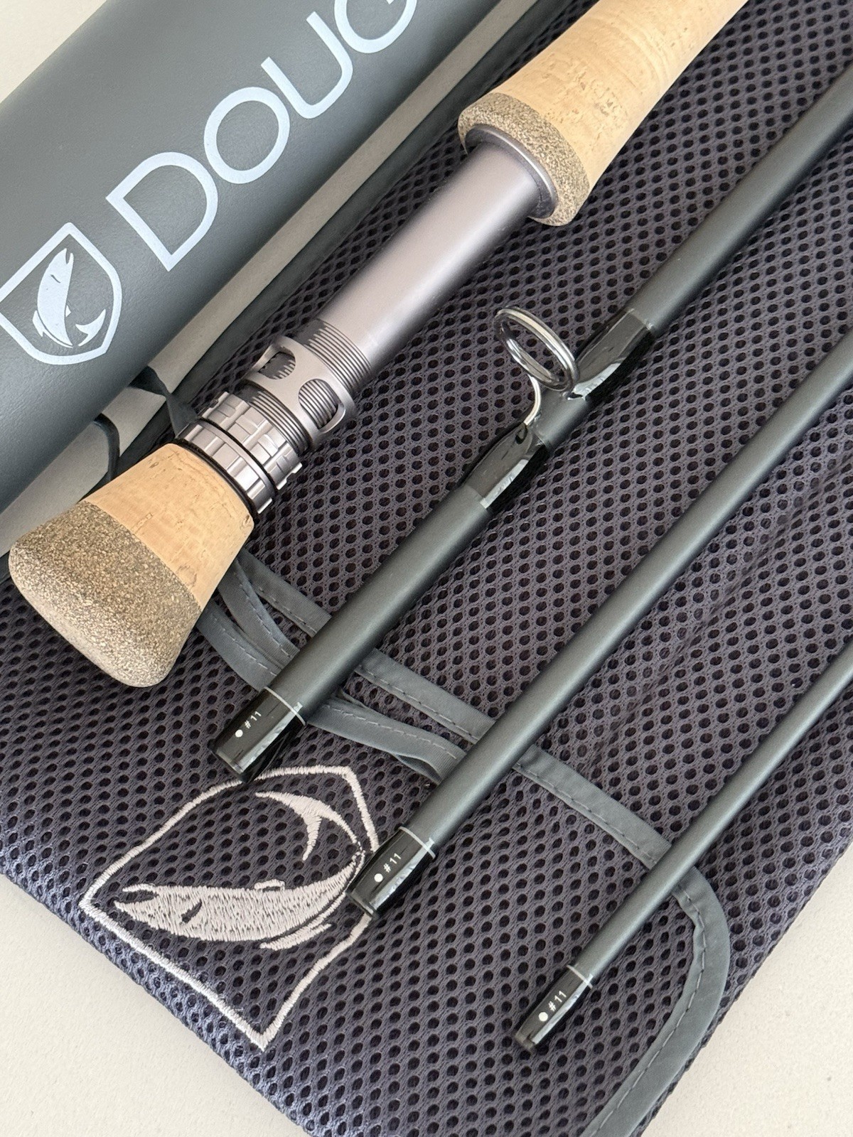 **BEAUTIFUL** 🔥DOUGLAS SKY G 11wt. 9’ft~4pc Fly Rod!! 🔥~MINT~
