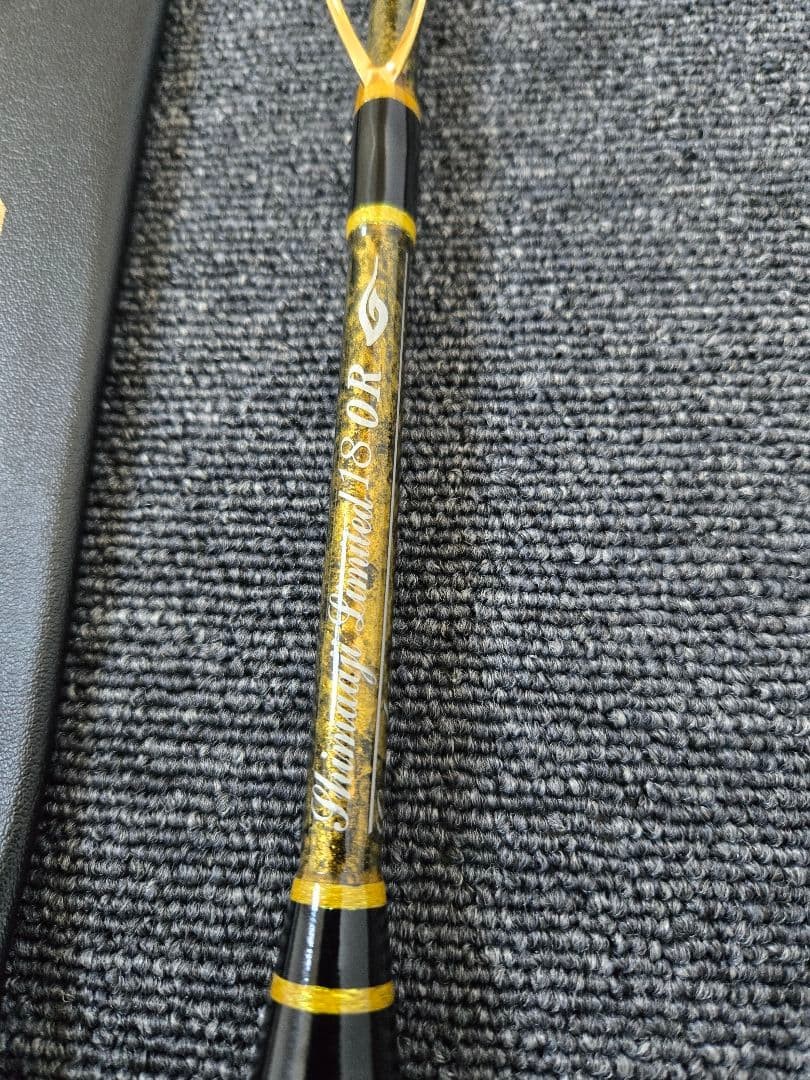 Tsuyoshi Shima Aji Limited 180R Boat Rod Gold Unused with Case