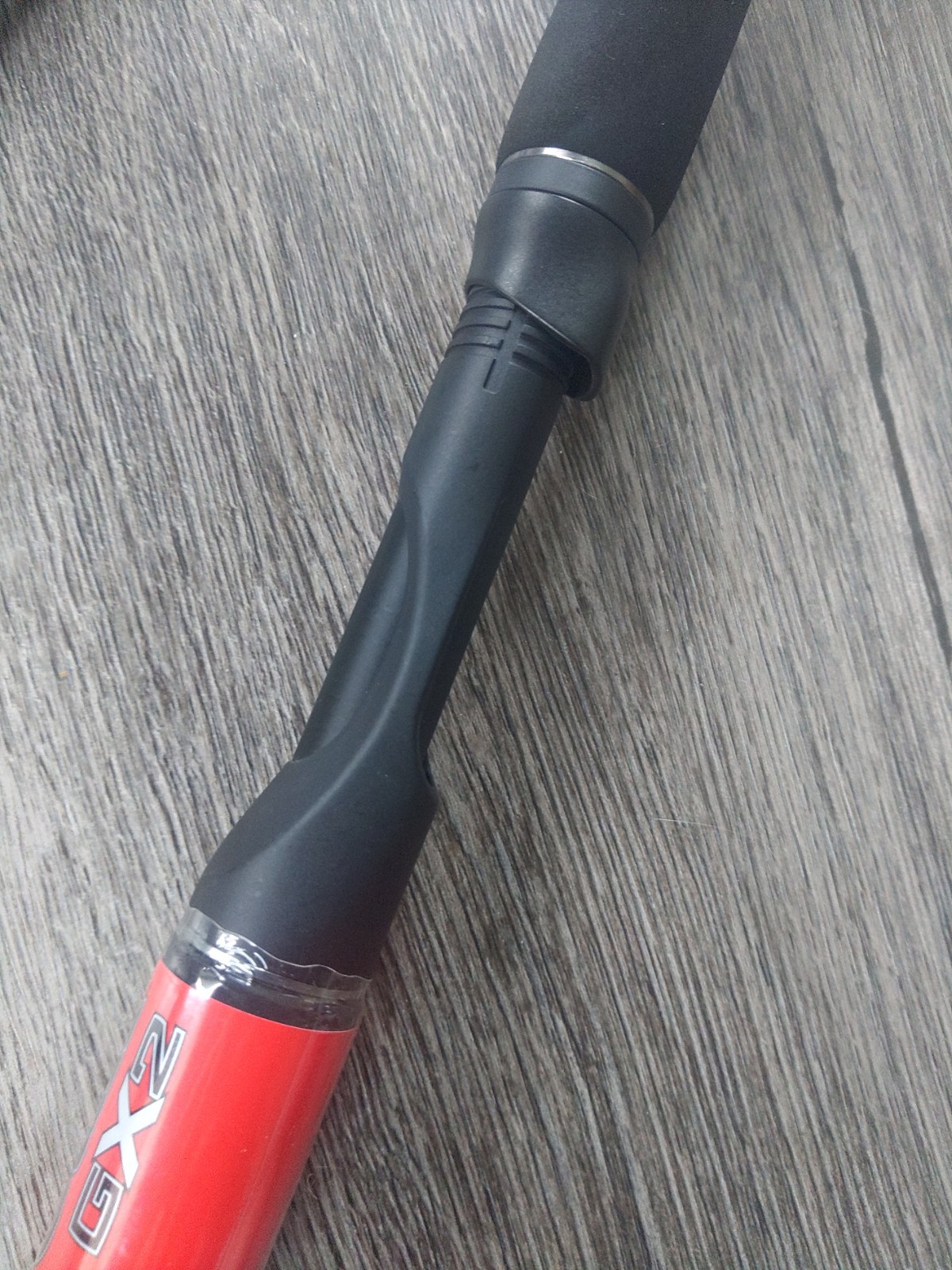Shakespeare Ugly Stik GX2 7′ Medium 2 Piece Spinning Rod. Salesman Sample Rod.