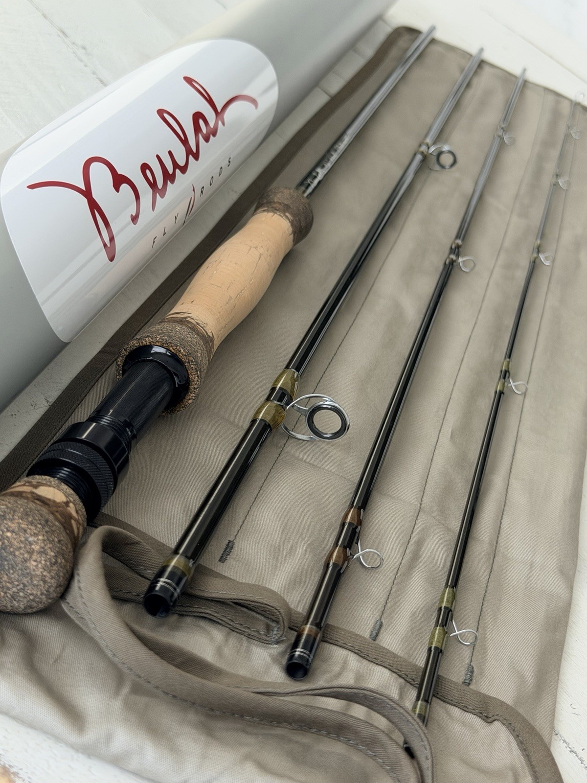 **BEAUTIFUL**🔥 BEULAH PLATINUM 6wt 9’6”in~4pc Fly Rod🔥~LEGENDARY~🔥