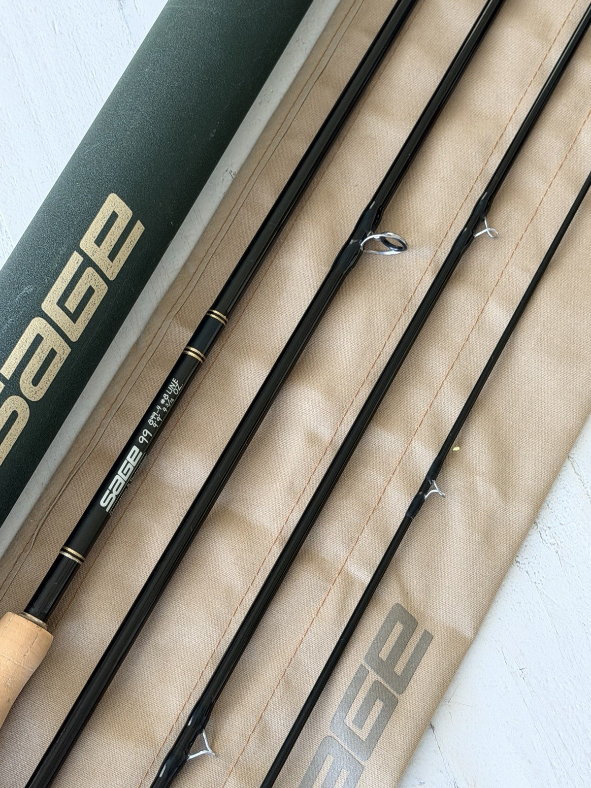 **BEAUTIFUL**🔥SAGE 99. 8wt. 9’9”in FlyRod🔥~LEGENDARY~ 🔥