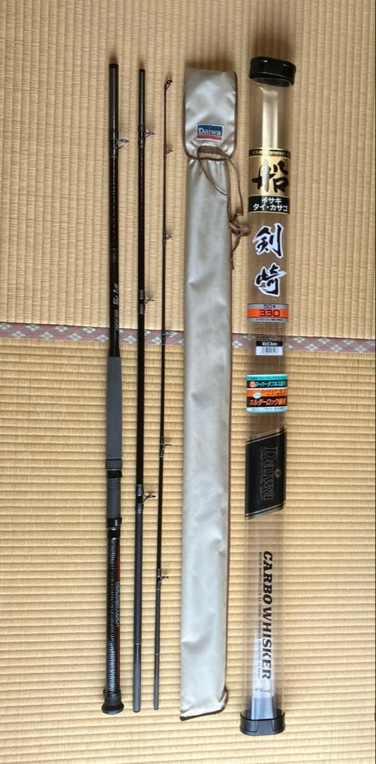 Daiwa Carbo Whisker Kenzaki No.50 3pc Surf Fishing Rod Used with Case