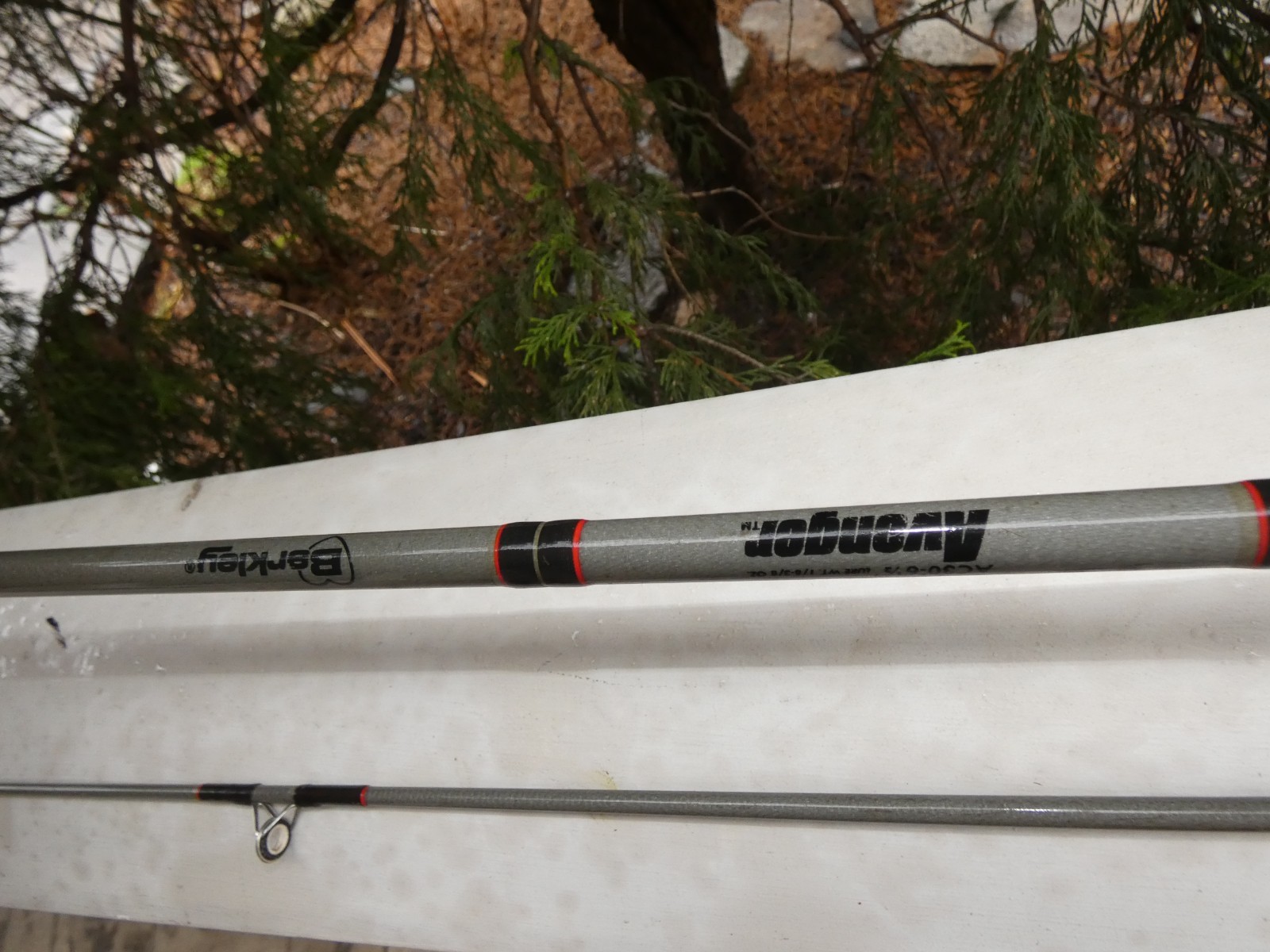 Berkley Vintage 2 Piece Fishing Rod “AVENGER” Medium Action AC30 6’6″