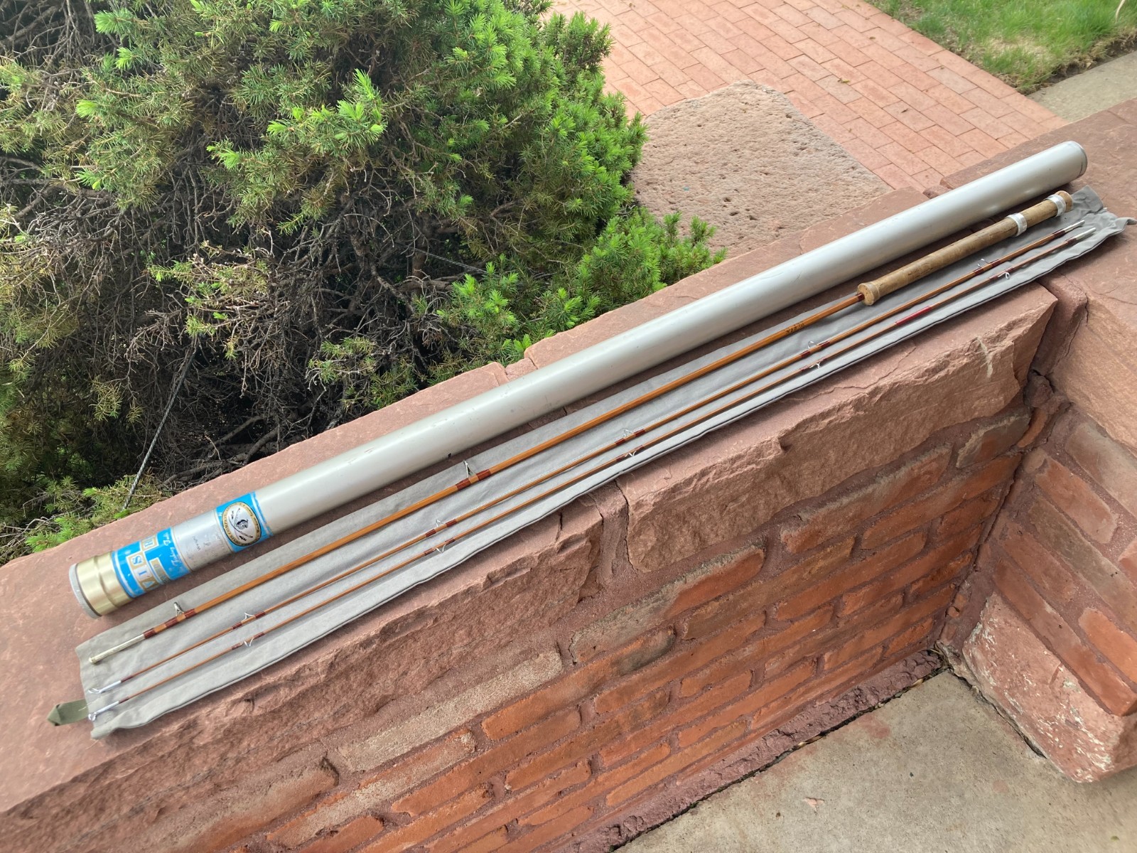 Great Orvis Impregnated Bamboo Fly Rod. 6’ 6” 2 1/2 oz. w/ Tube & Sock.