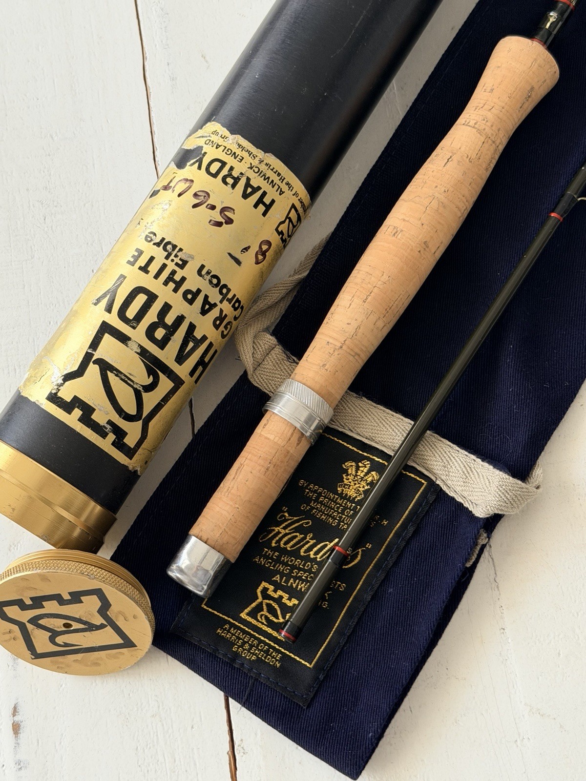 *BEAUTIFUL* *RARE* HOUSE OF HARDY ENGLAND # 5/6 8′ Graphite Carbon Fibre Rod🔥