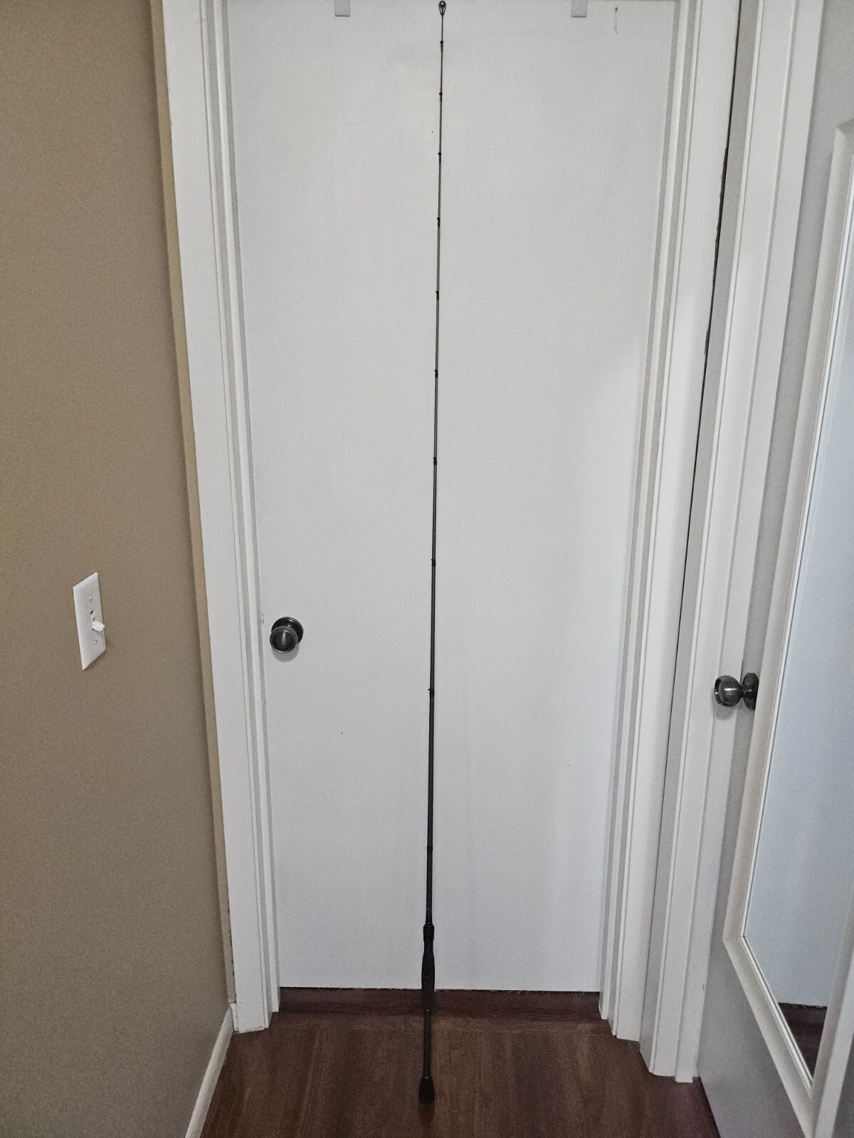 Vintage Bull Dawg Fishing Rod – Spinning med-light – 6’9″ w/ foam graphit handle