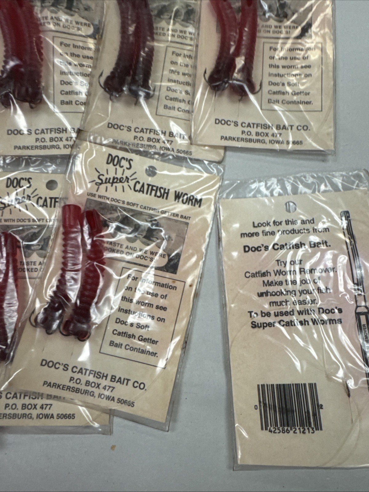 DOC’S SUPER CATFISH WORMS 12 PK DCW-RED WORKS w/ DOC’S SONNY’S & JUNNIES