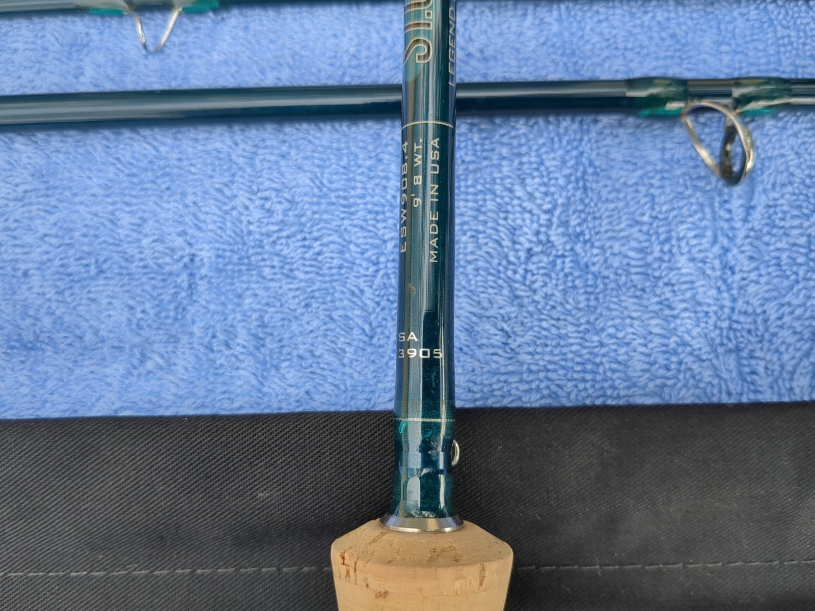 St Croix Rod, Legend Elite Saltwater Fly Rod, 9′ 8wt, ESW908.4, USA NF03905 Case