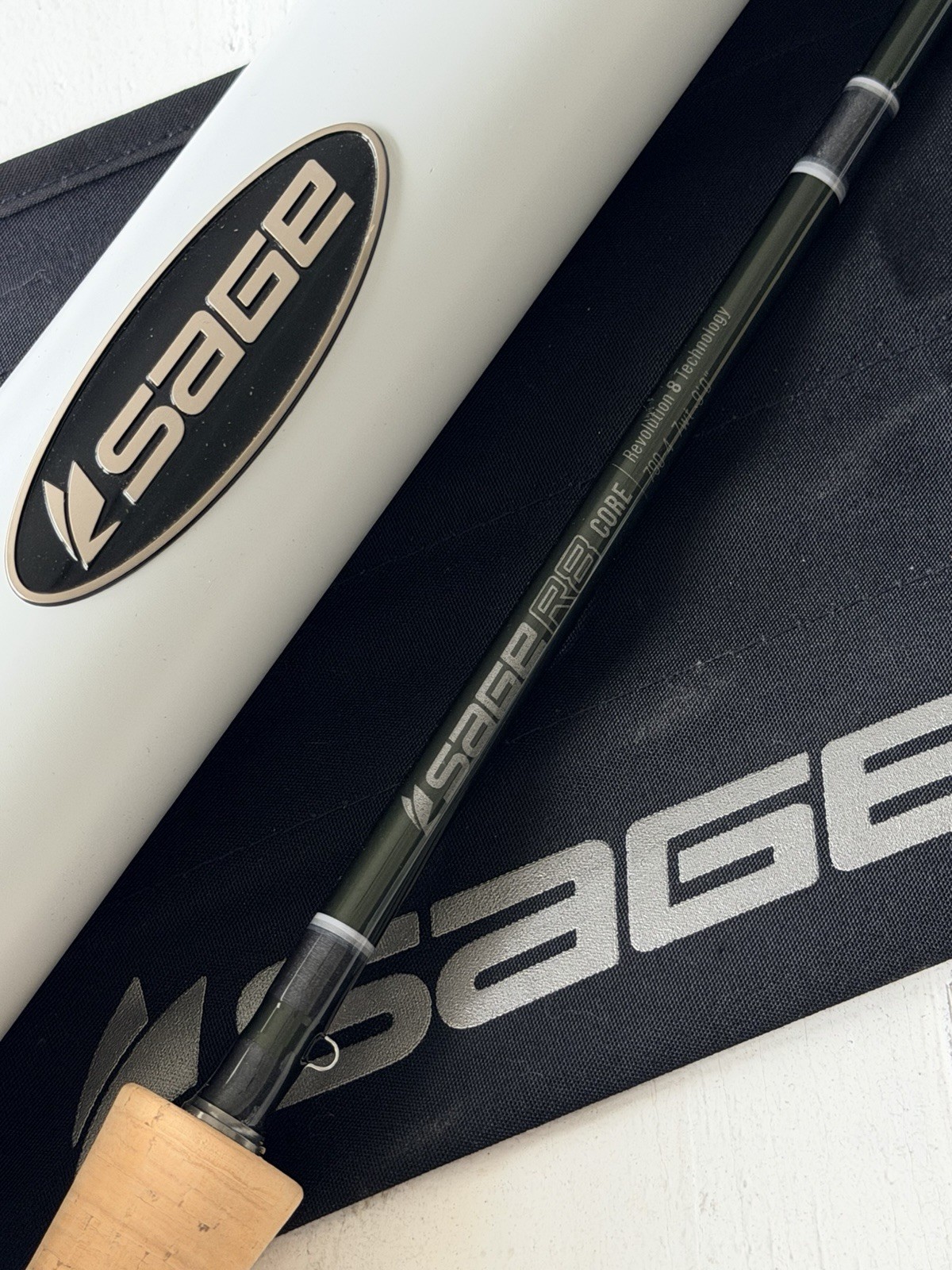 **BEAUTIFUL** 🔥 SAGE R8 Core 7wt 9’ft FlyRod!!🔥~LEGENDARY~🔥