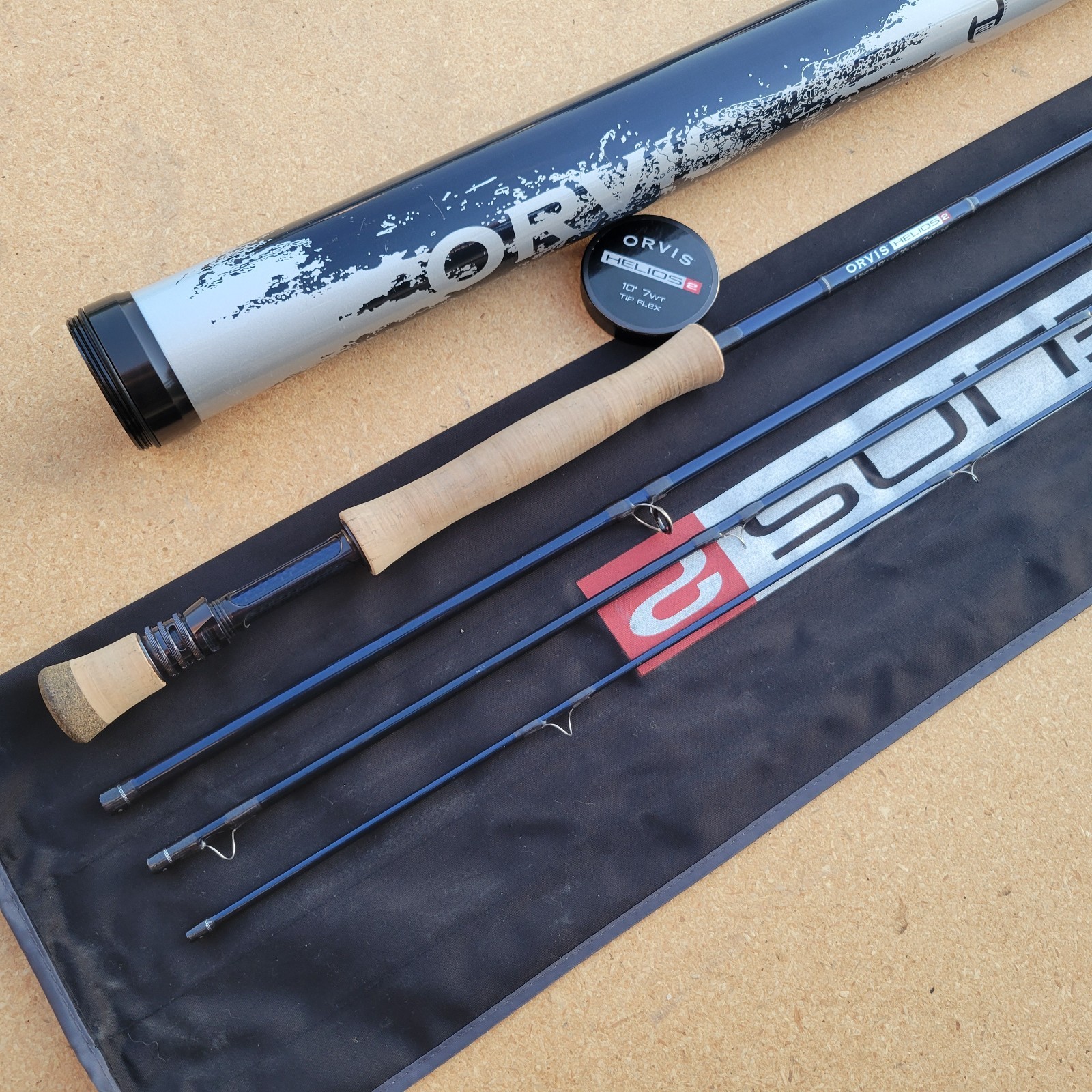 Orvis Helios 2 (H2) 10′ 7wt Tip Flex Steelhead and Salmon Fly Fishing Rod w Tube