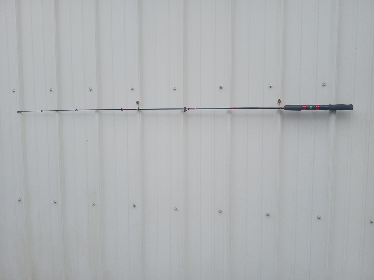 Vintage Berkley Graphite Composite 5’6″ Spinning Rod 1pc Grey And Burgundy