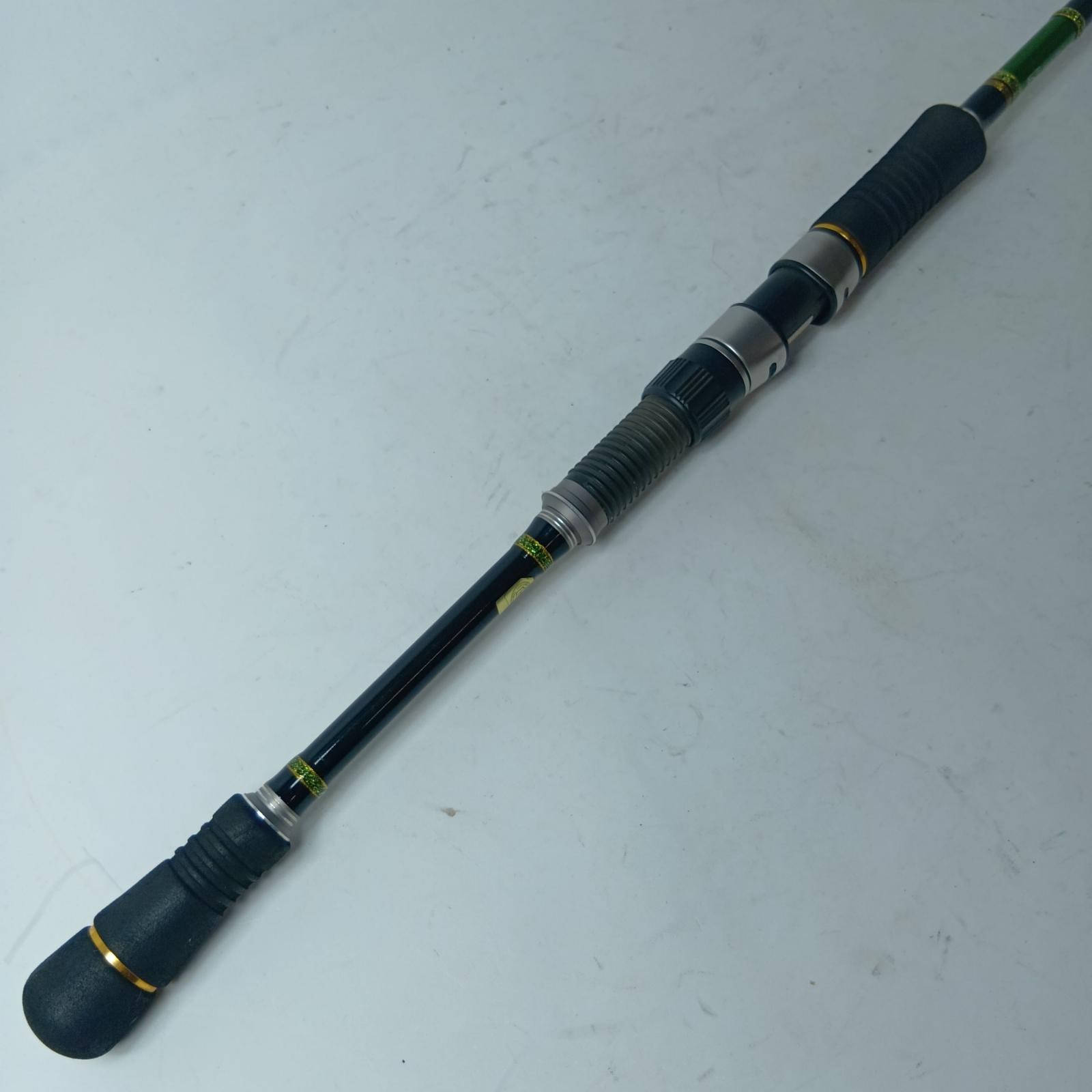 gamakatu Seabass rod: Luxxe Soltage Windmaster S86MH only a main part