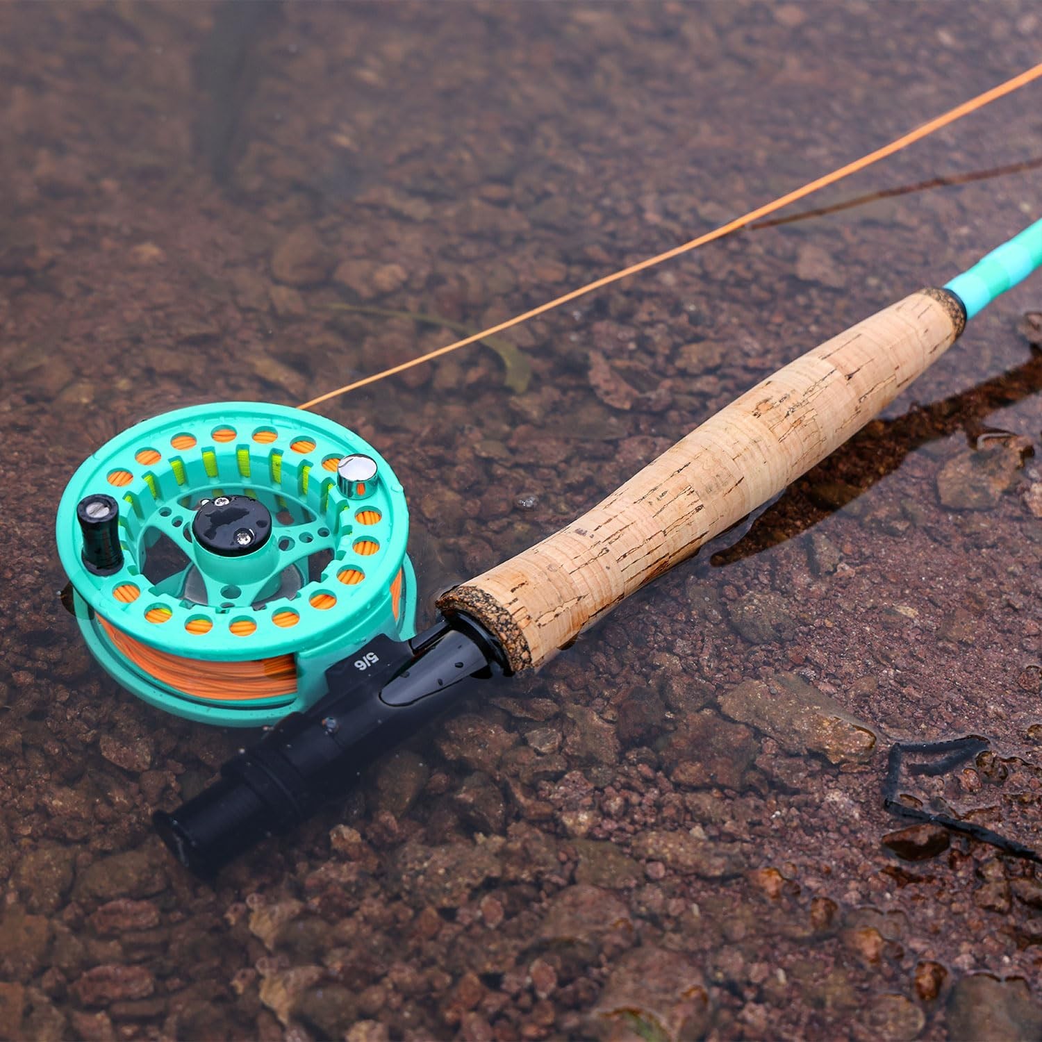 Sougayilang Fly Fishing Combo, 4 Piece 9 Foot Fly Rod Fly Rod and Die Cast Al…
